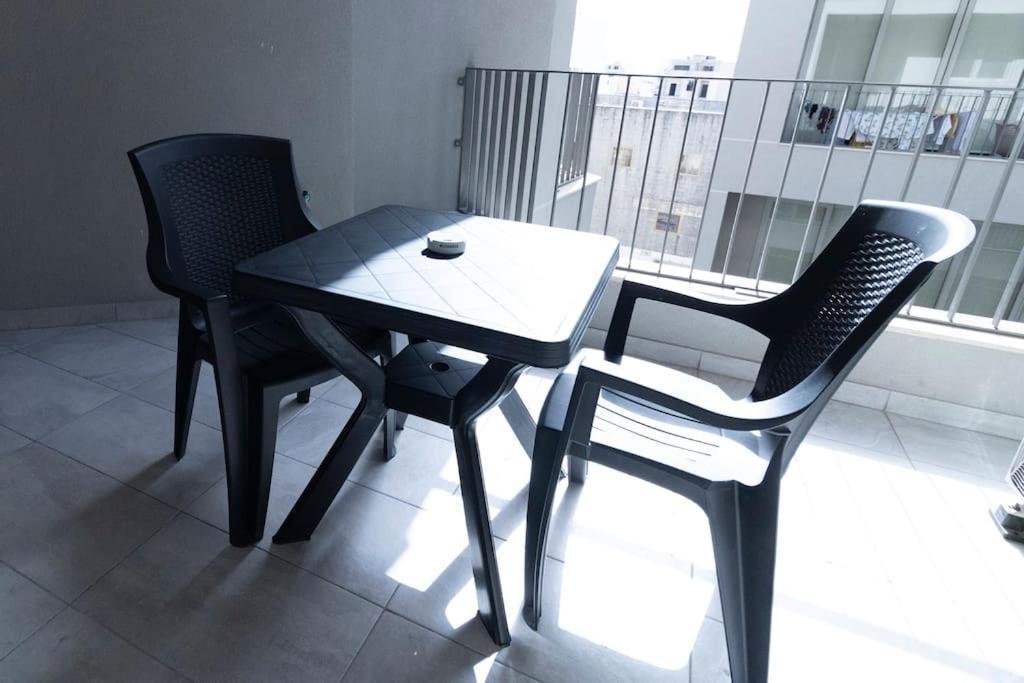 Lovely Modern 1 Bedroom In Appartamento San Ġwann
